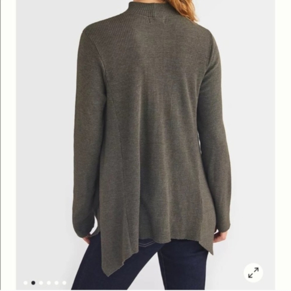 Anthropologie t.la Olive Green Mock Neck Asymmetrical Waffle Knit Tunic sz M - Picture 2 of 12